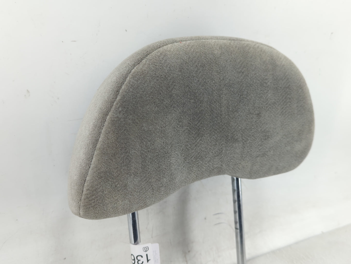 2000 Nissan Maxima Headrest Head Rest Rear Center Seat Fits OEM Used Auto Parts - Oemusedautoparts1.com