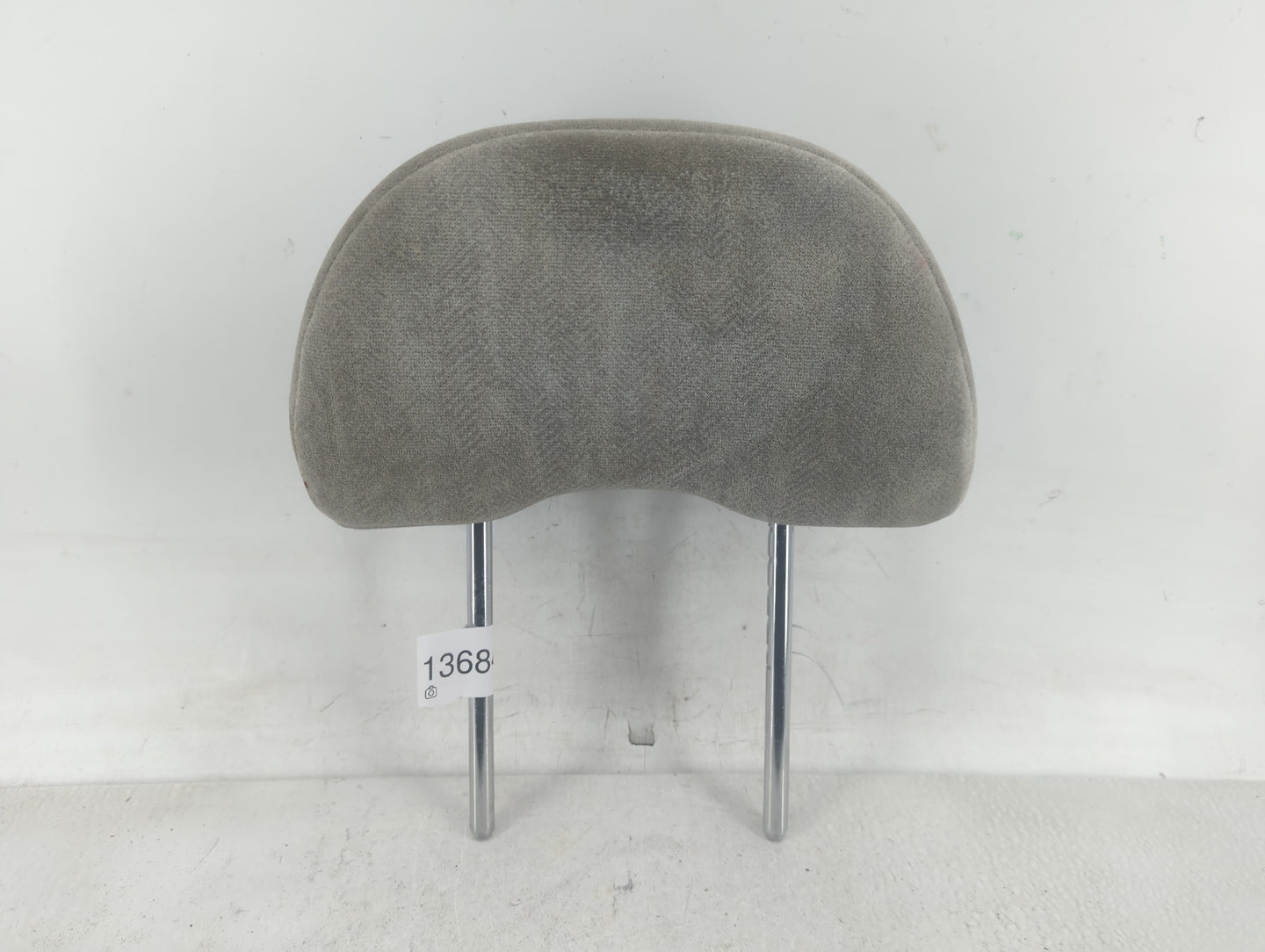2000 Nissan Maxima Headrest Head Rest Rear Center Seat Fits OEM Used Auto Parts - Oemusedautoparts1.com