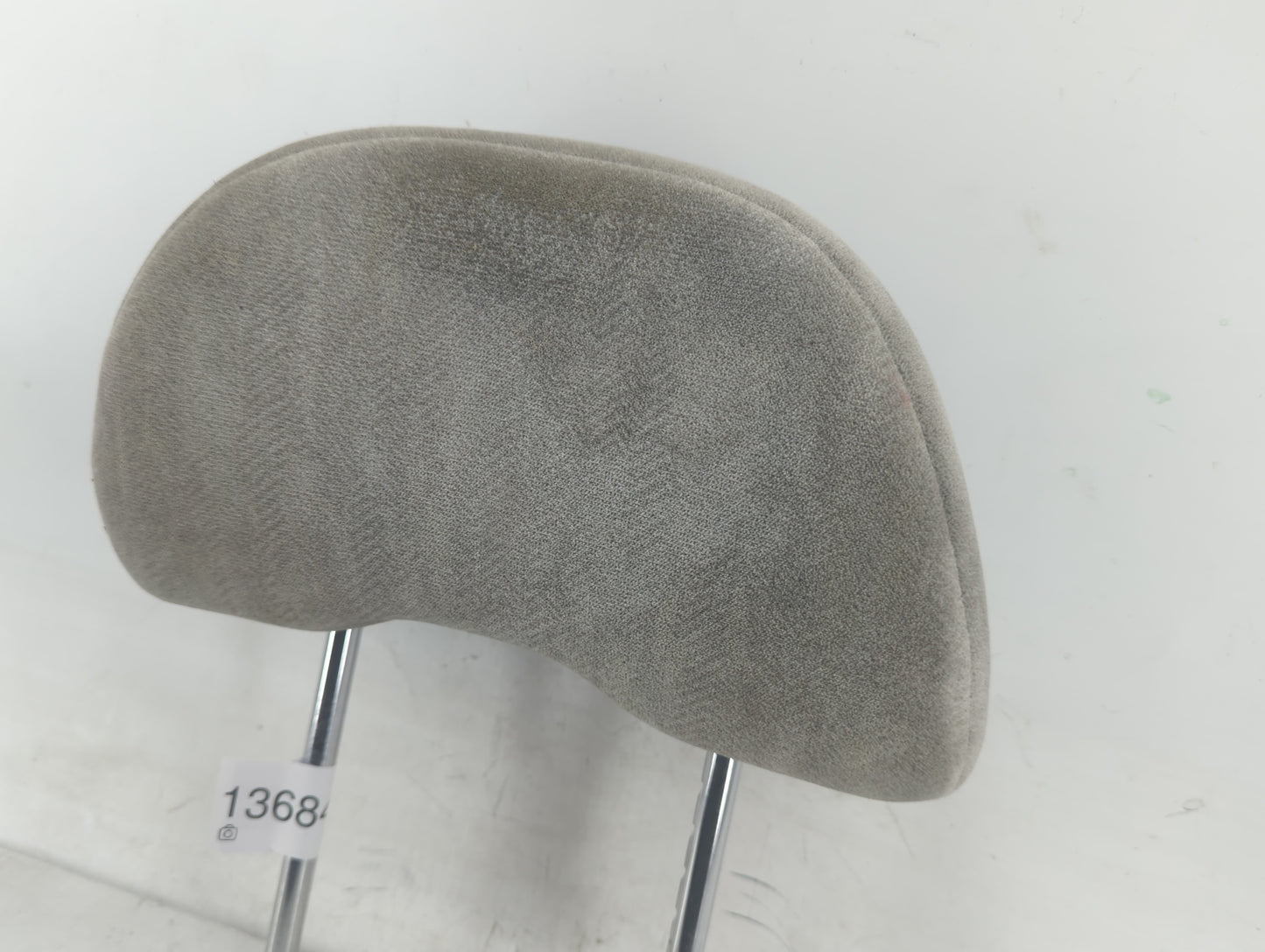 2000 Nissan Maxima Headrest Head Rest Rear Center Seat Fits OEM Used Auto Parts - Oemusedautoparts1.com