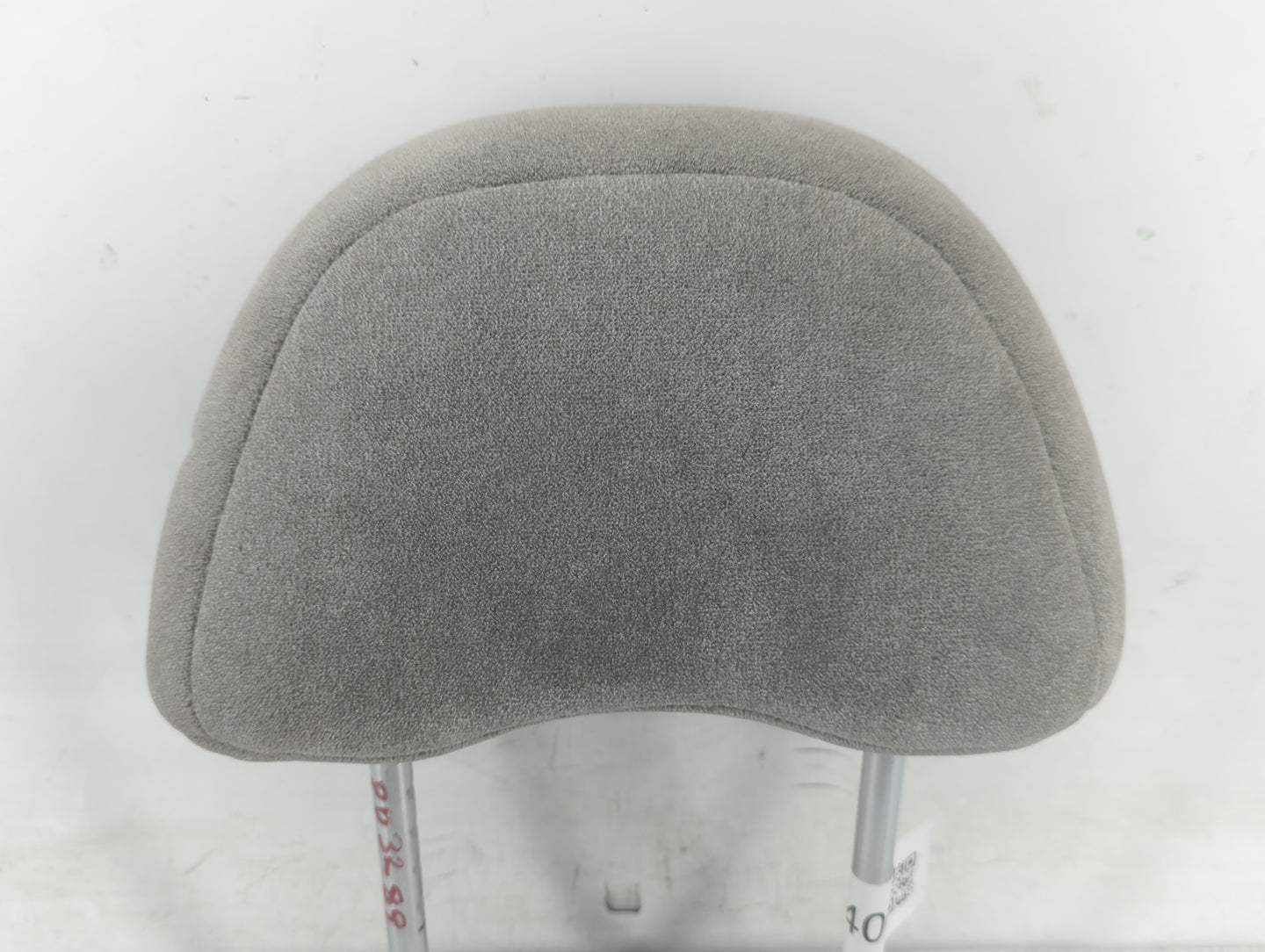 2000 Nissan Maxima Headrest Head Rest Rear Center Seat Fits OEM Used Auto Parts - Oemusedautoparts1.com