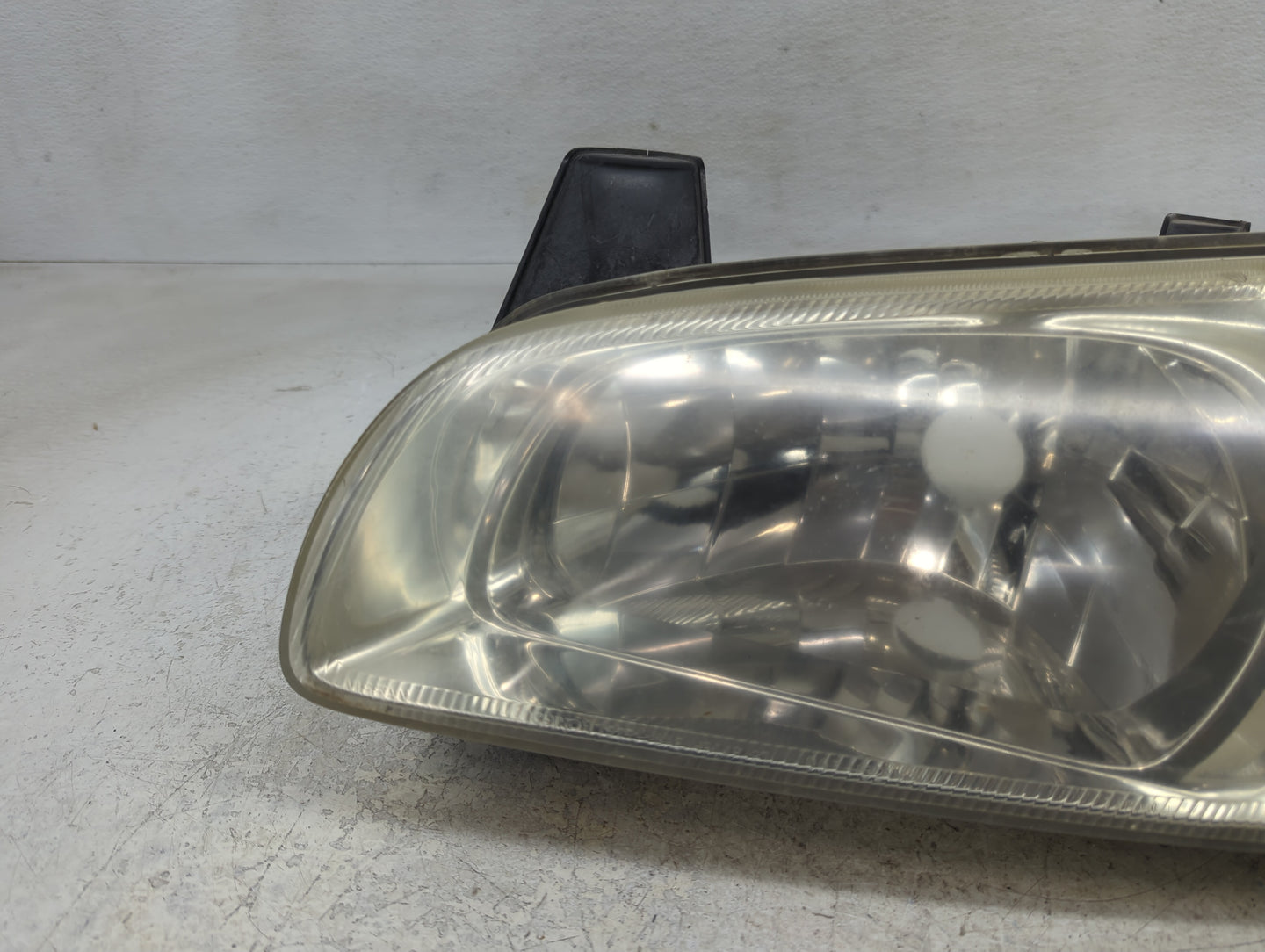 2000-2001 Nissan Maxima Driver Left Oem Head Light Headlight Lamp - Oemusedautoparts1.com