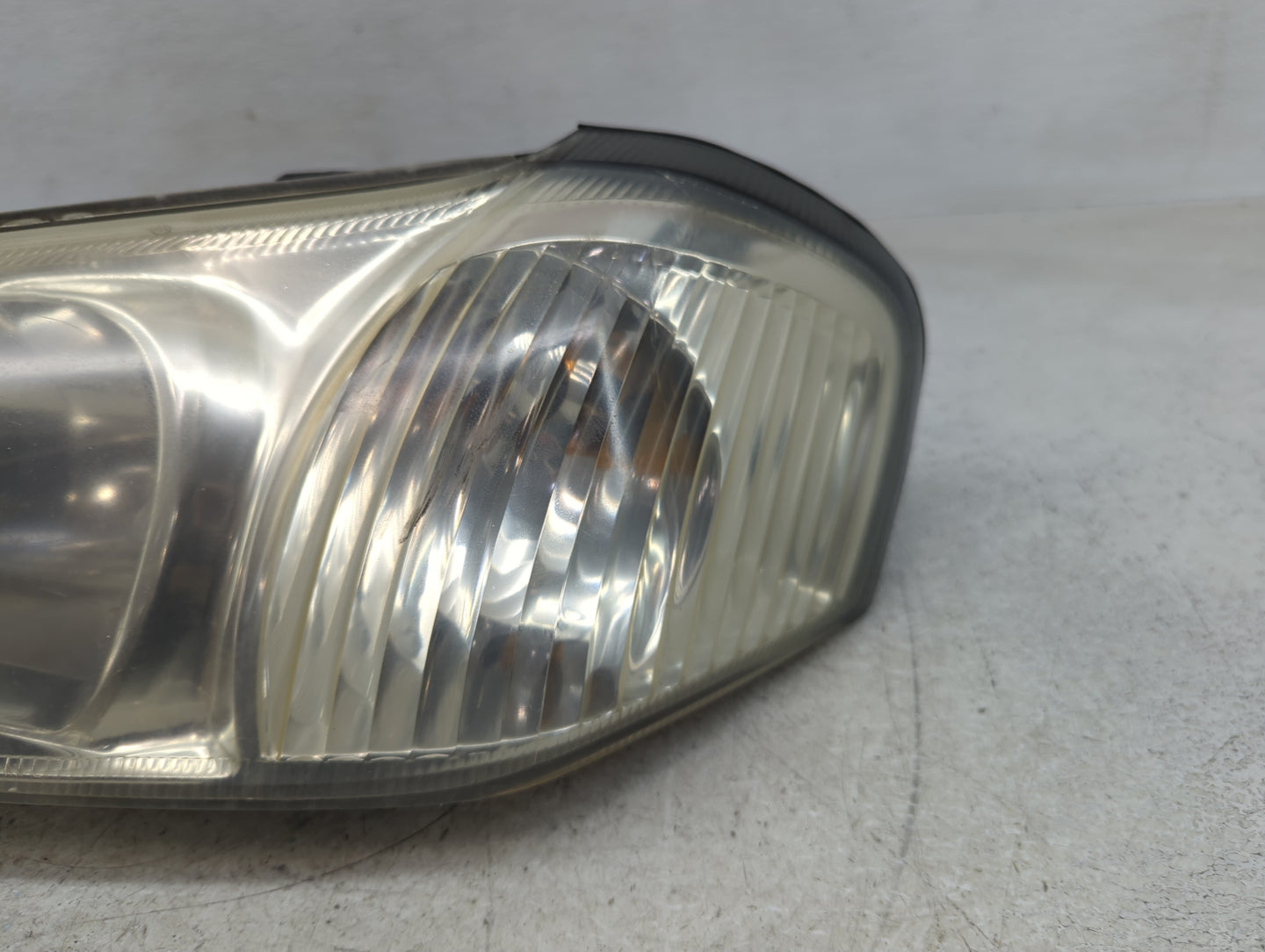 2000-2001 Nissan Maxima Driver Left Oem Head Light Headlight Lamp - Oemusedautoparts1.com