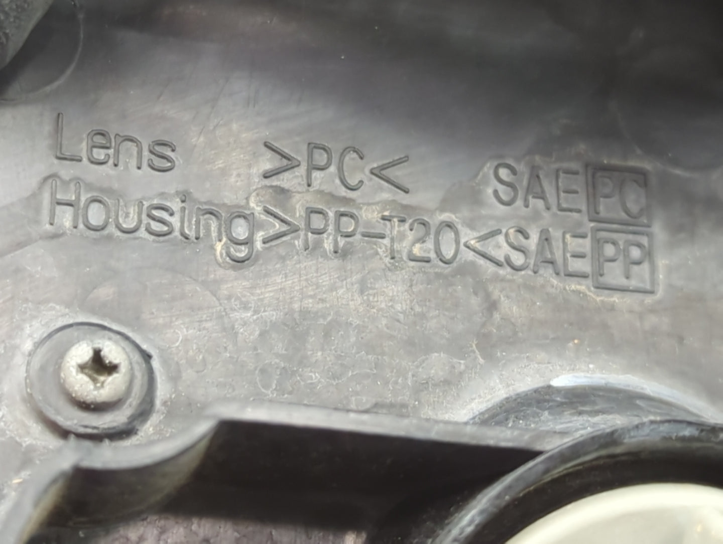 2000-2001 Nissan Maxima Driver Left Oem Head Light Headlight Lamp - Oemusedautoparts1.com