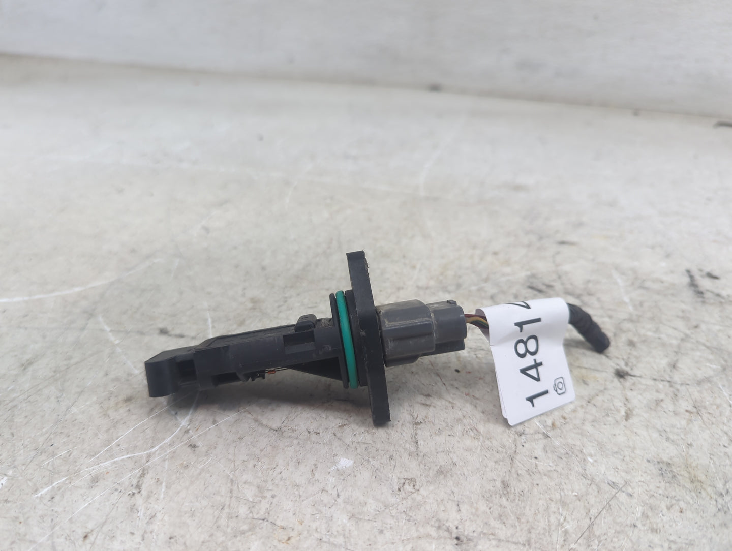 2000-2001 Nissan Maxima Mass Air Flow Meter Maf - Oemusedautoparts1.com
