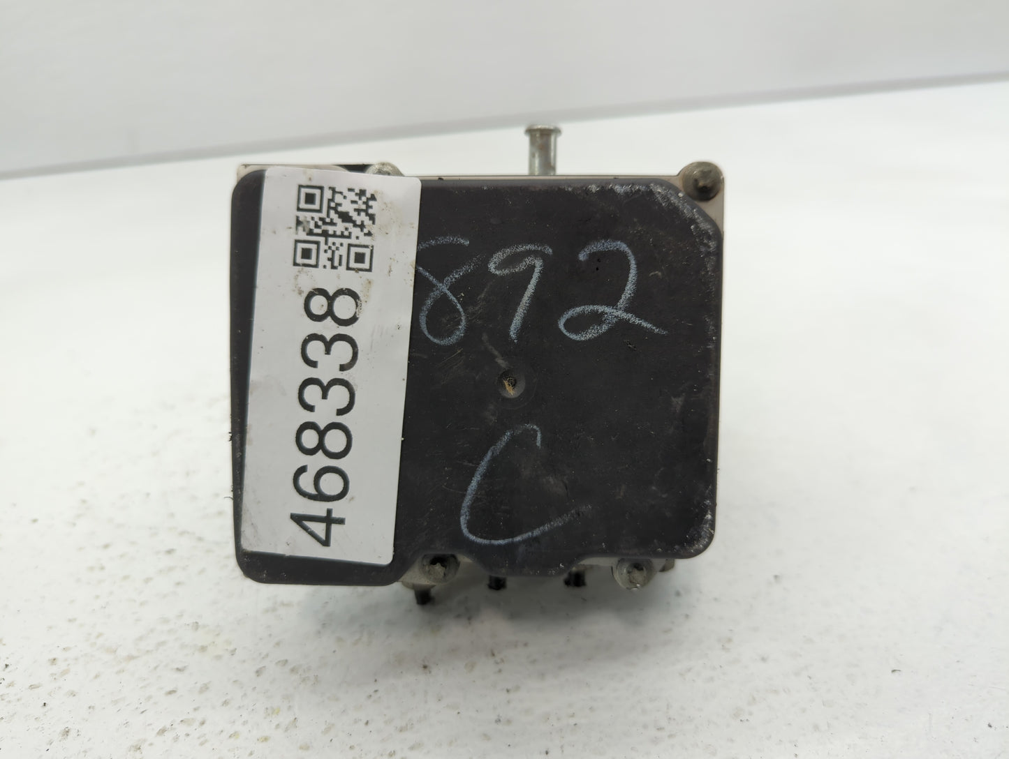 2009-2010 Nissan Maxima ABS Pump Control Module Replacement P/N:476609N00C 47660 9N00C Fits Fits 2009 2010 OEM Used Auto Par