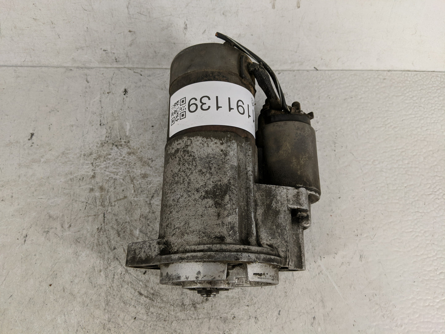 2000-2001 Nissan Xterra Car Starter Motor Solenoid OEM P/N:23300 4S102 Fits Fits 2000 2001 OEM Used Auto Parts - Oemusedauto