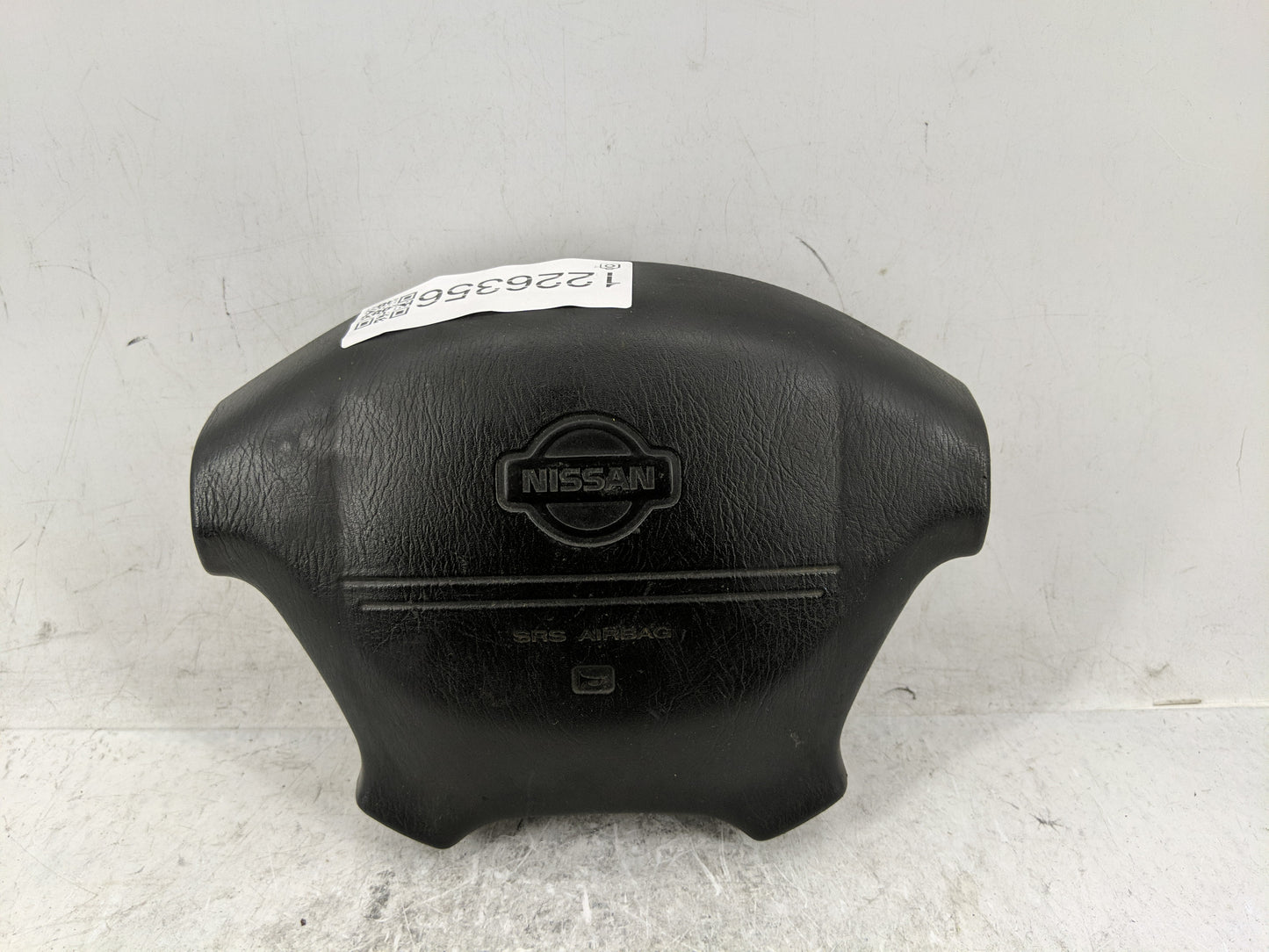 2000-2000 Nissan Xterra Air Bag Driver Left Steering Wheel Mounted - Oemusedautoparts1.com