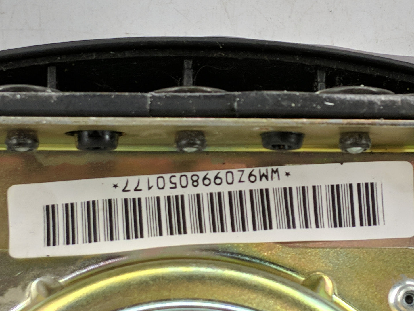 2000-2000 Nissan Xterra Air Bag Driver Left Steering Wheel Mounted - Oemusedautoparts1.com