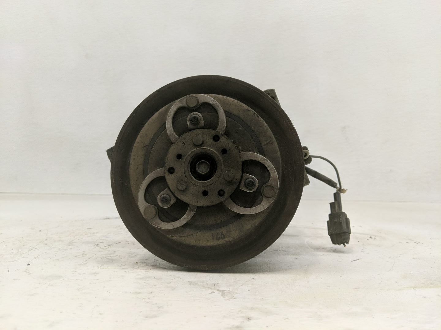 2000-2000 Nissan Xterra Air Conditioning A/c Ac Compressor Oem - Oemusedautoparts1.com