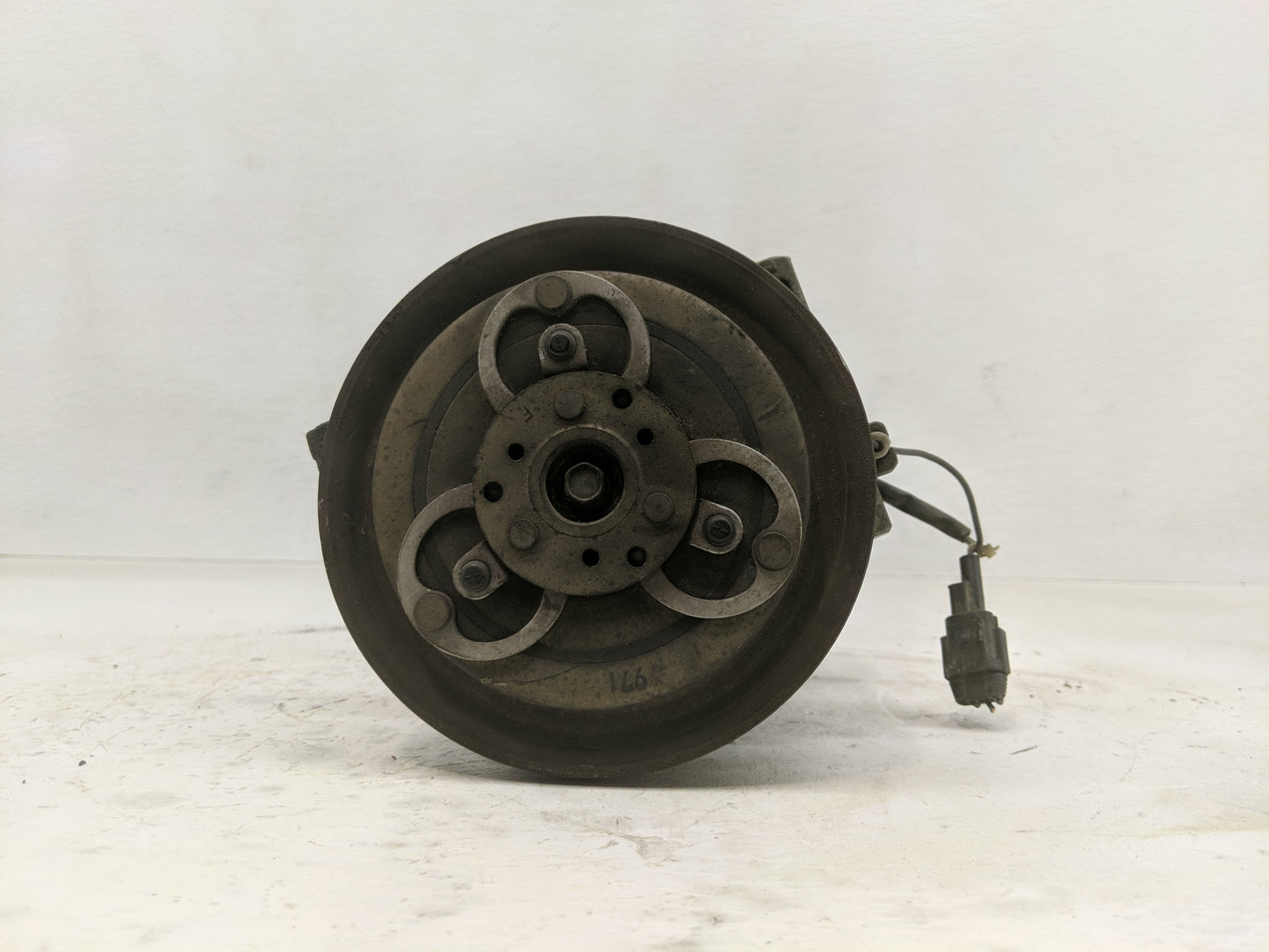 2000-2000 Nissan Xterra Air Conditioning A/c Ac Compressor Oem - Oemusedautoparts1.com