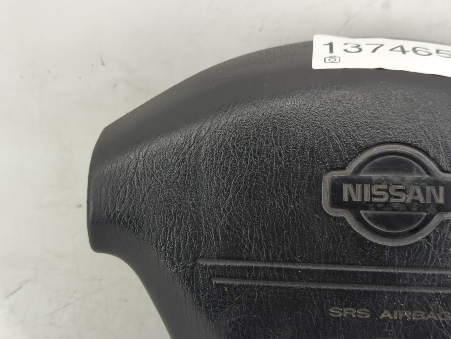 2000 Nissan Xterra Air Bag Driver Left Steering Wheel Mounted Fits OEM Used Auto Parts - Oemusedautoparts1.com