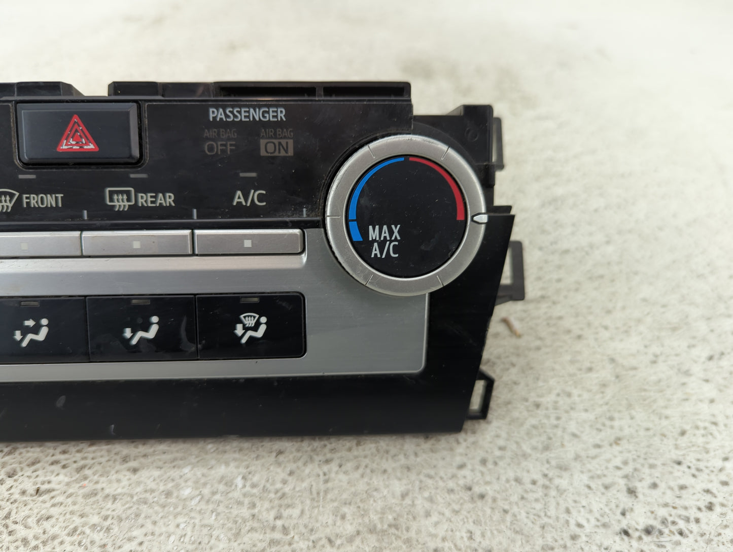 2000 Nissan Xterra Climate Control Module Temperature AC/Heater Replacement P/N:55900-06350 A2C53391309 Fits OEM Used Auto P