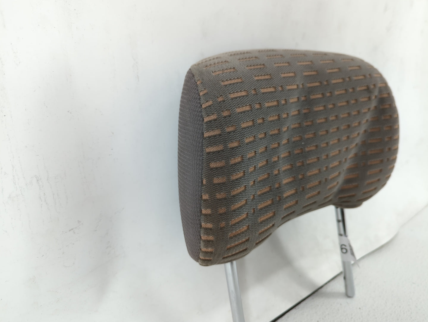 2000 Nissan Xterra Headrest Head Rest Front Driver Passenger Seat Fits OEM Used Auto Parts - Oemusedautoparts1.com