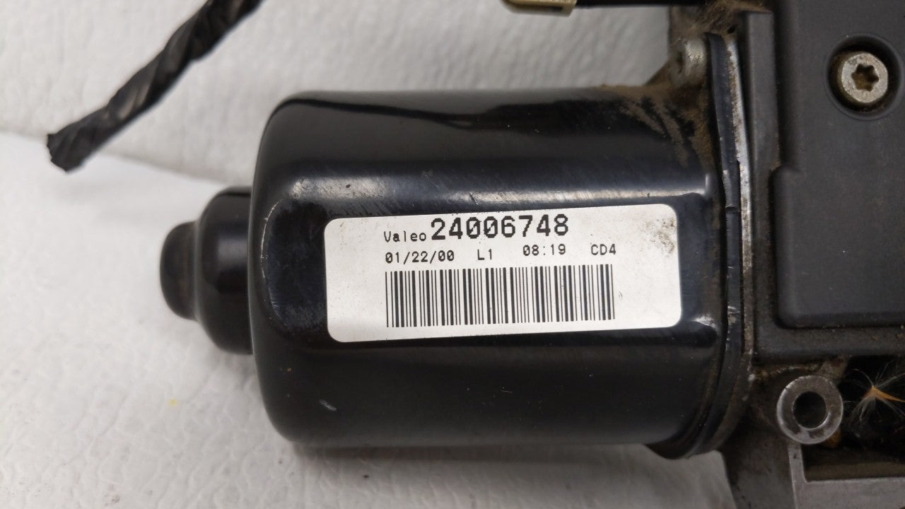 1999-2003 Oldsmobile Alero Rear Windshield Wiper Motor - Oemusedautoparts1.com