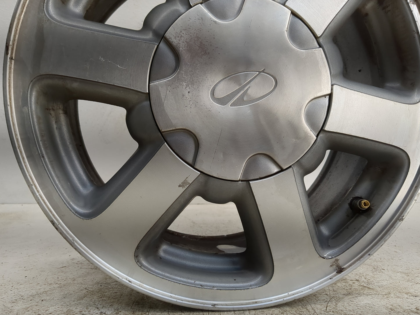 1998-2001 Oldsmobile Bravada Oem Wheel Rim 1120724 - Oemusedautoparts1.com