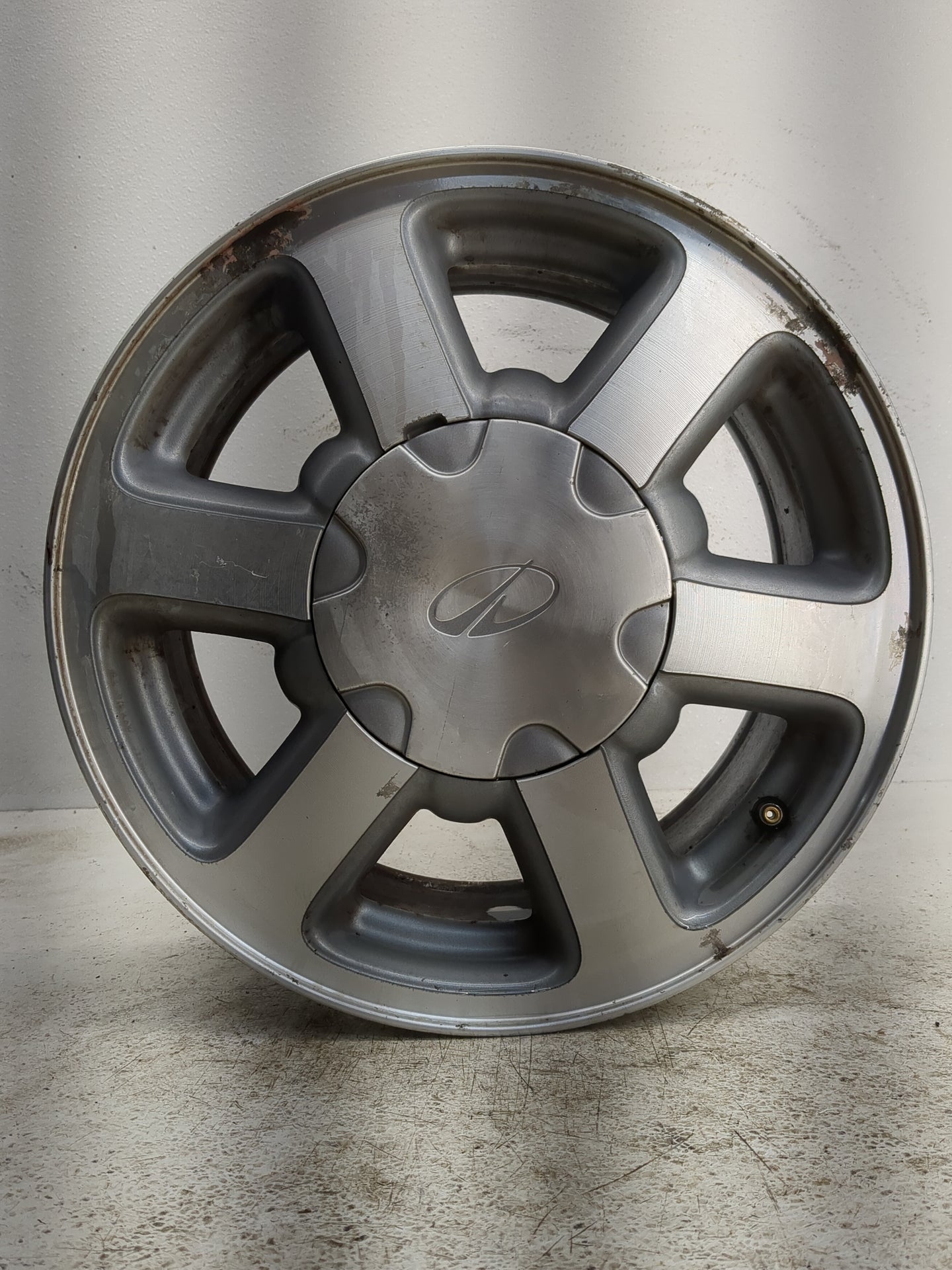 1998-2001 Oldsmobile Bravada Oem Wheel Rim 1120724 - Oemusedautoparts1.com