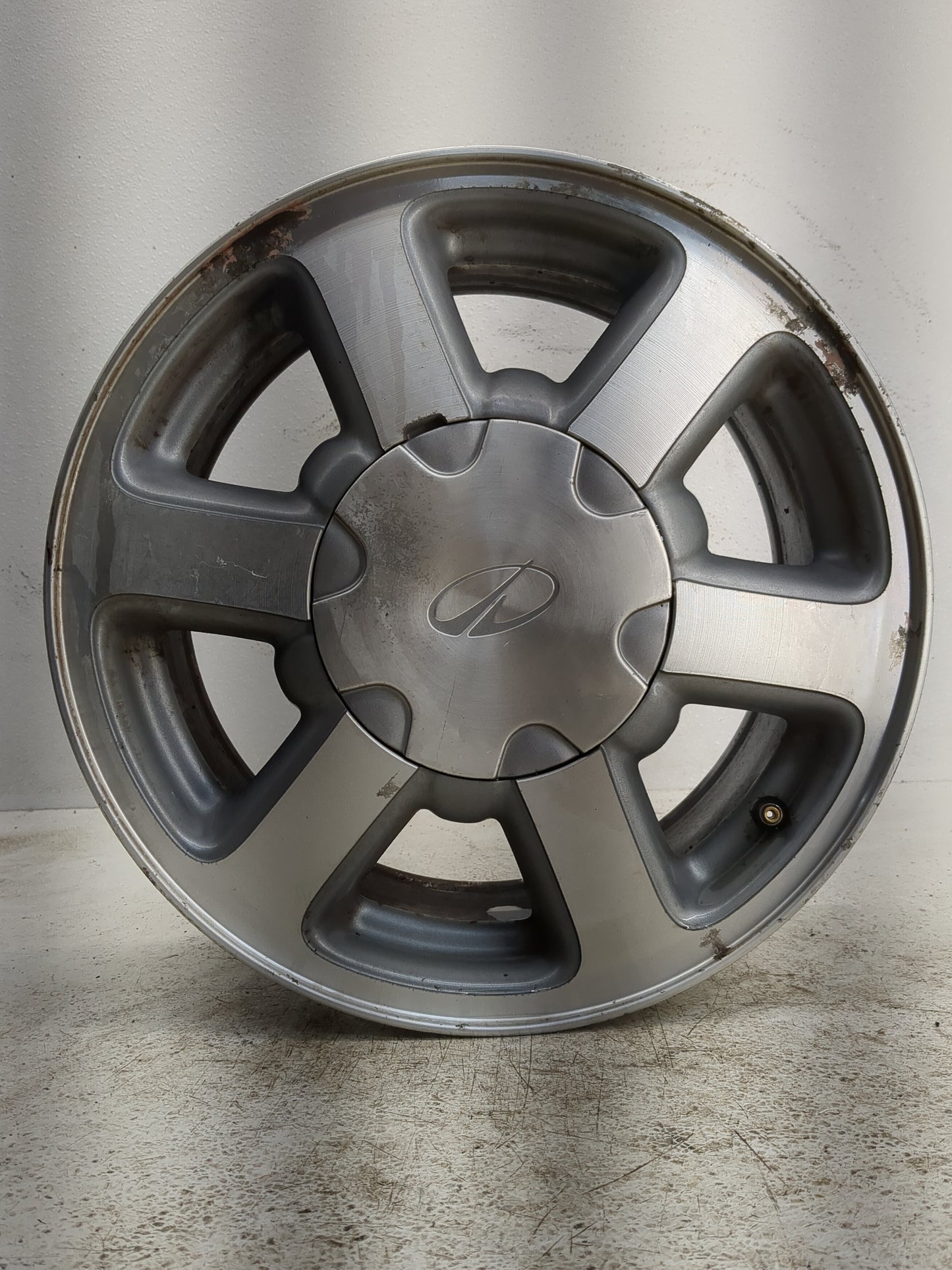1998-2001 Oldsmobile Bravada Oem Wheel Rim 1120724 - Oemusedautoparts1.com