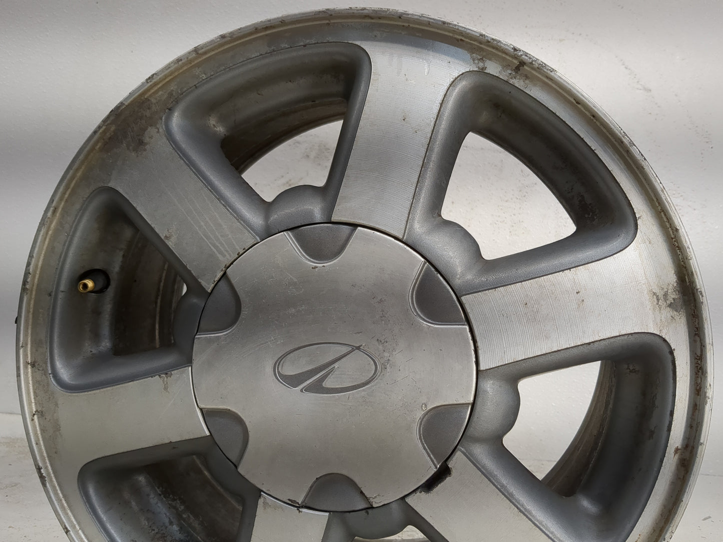 1998-2001 Oldsmobile Bravada Oem Wheel Rim 1120726 - Oemusedautoparts1.com