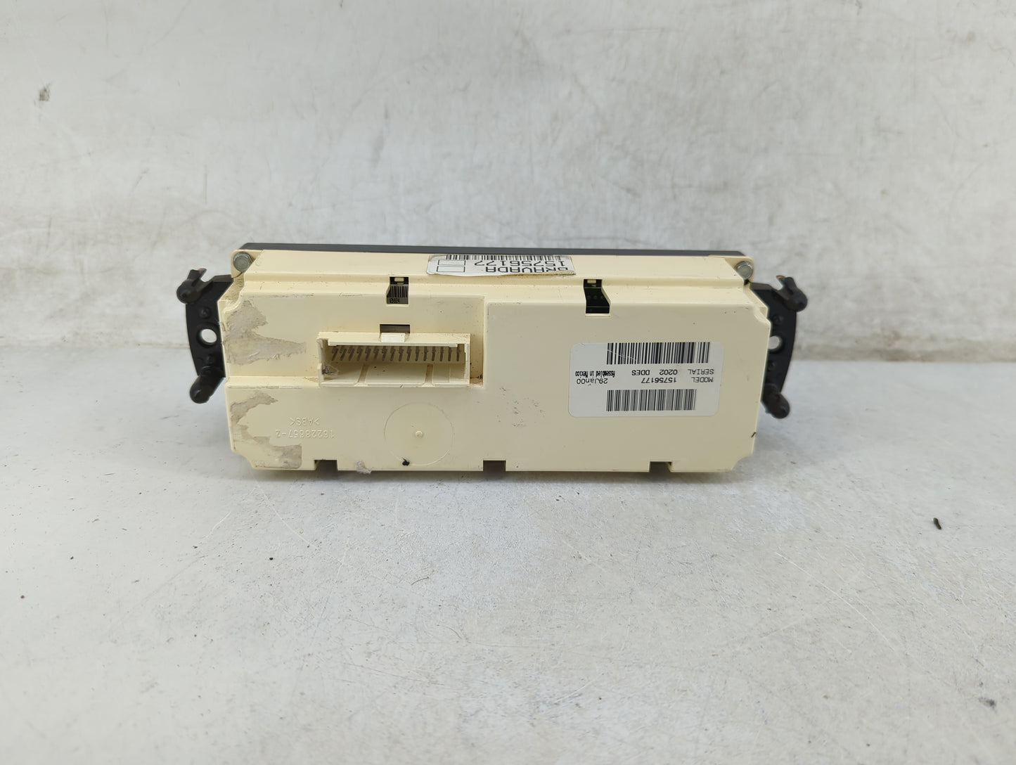 1999-2001 Oldsmobile Bravada Climate Control Module Temperature AC/Heater Replacement Fits Fits 1999 2000 2001 OEM Used Auto