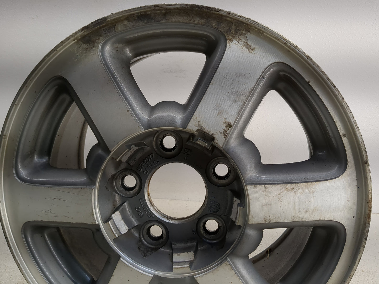 1998-2001 Oldsmobile Bravada Oem Wheel Rim 1317773 - Oemusedautoparts1.com