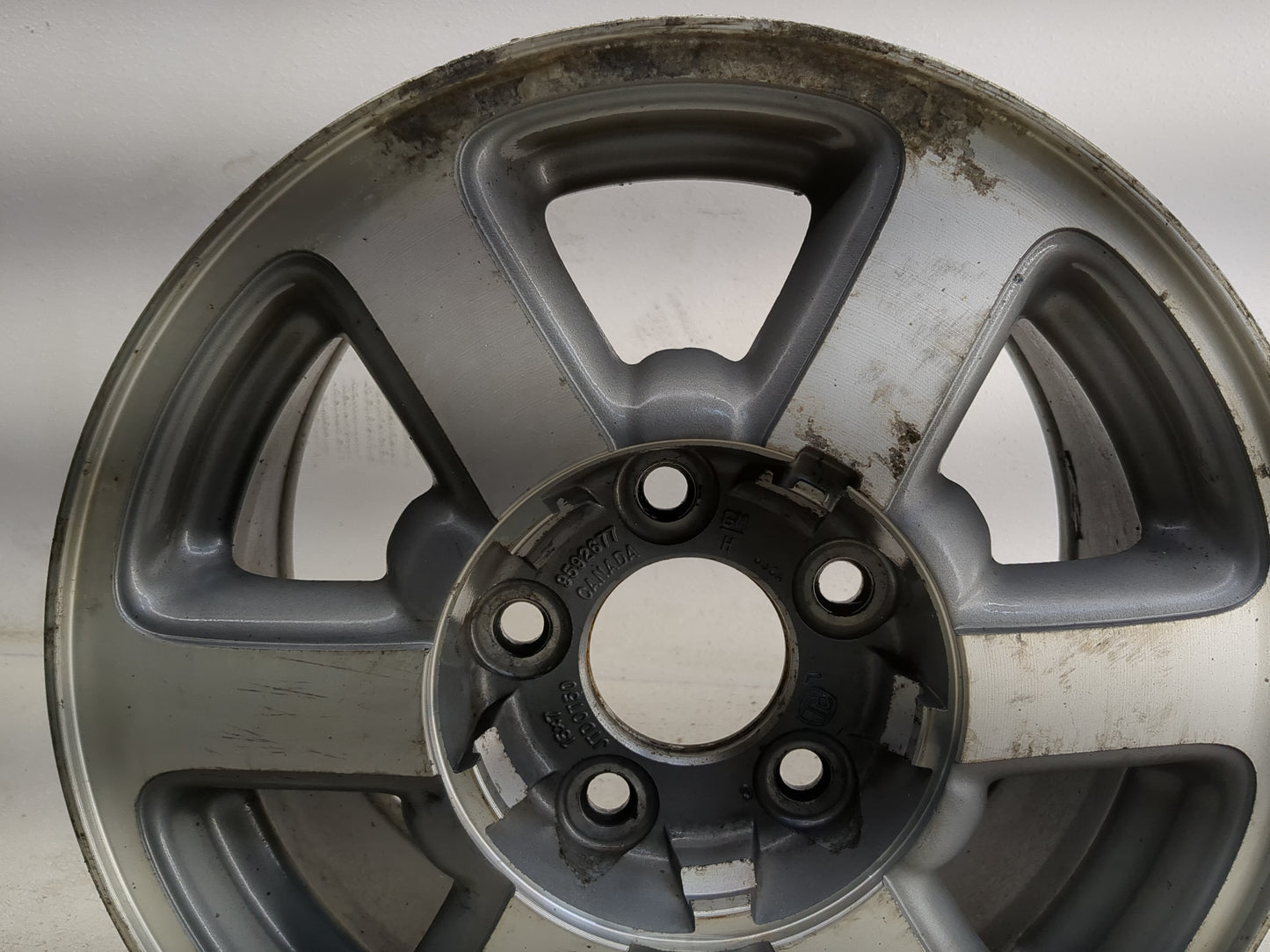 1998-2001 Oldsmobile Bravada Oem Wheel Rim 1317773 - Oemusedautoparts1.com
