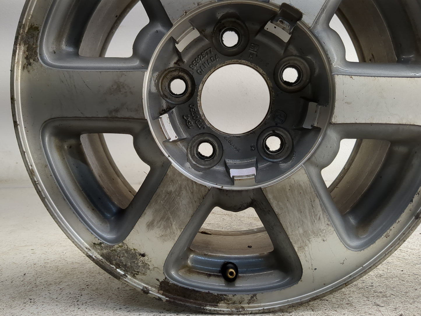 1998-2001 Oldsmobile Bravada Oem Wheel Rim 1317774 - Oemusedautoparts1.com
