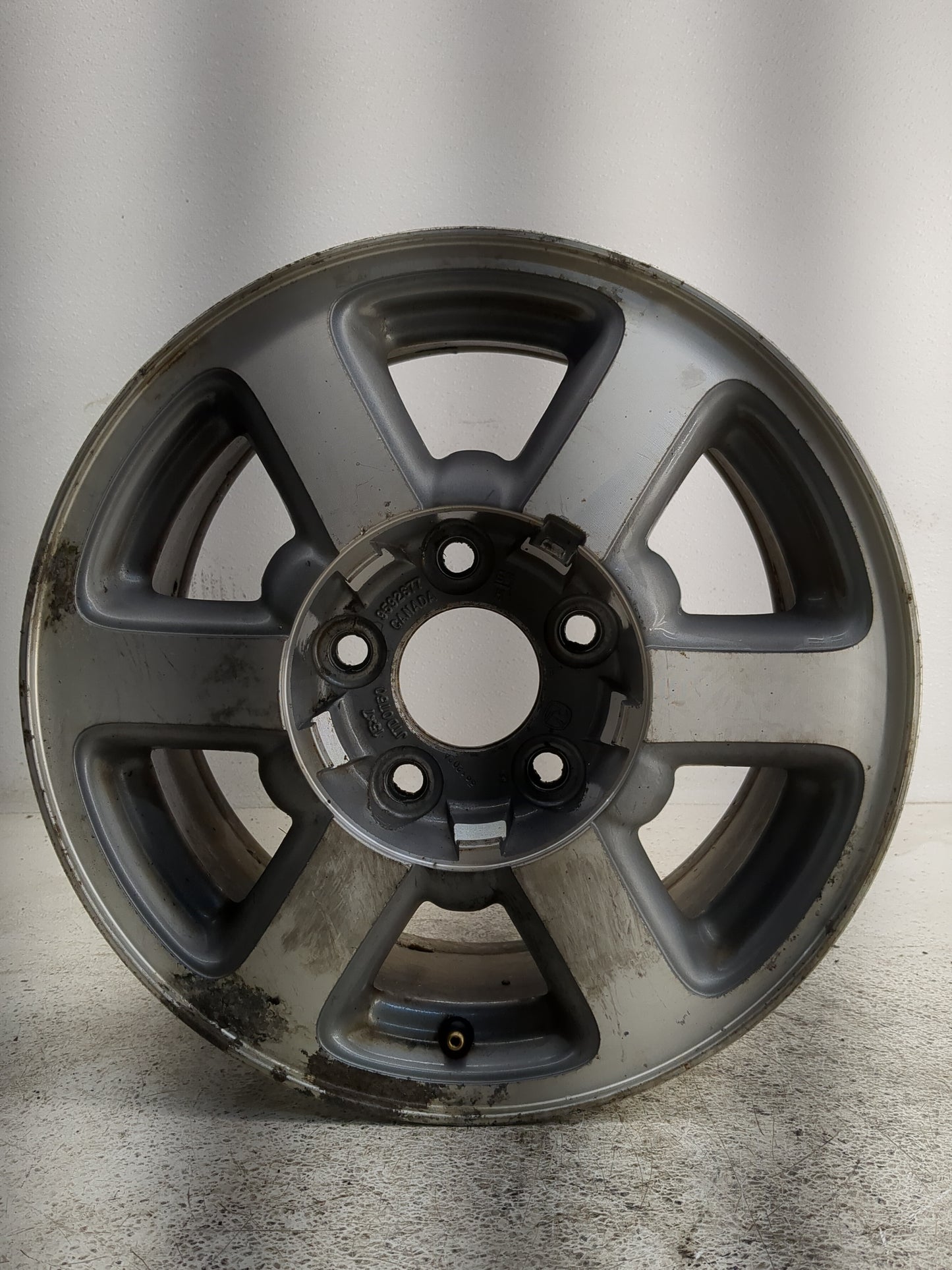 1998-2001 Oldsmobile Bravada Oem Wheel Rim 1317774 - Oemusedautoparts1.com