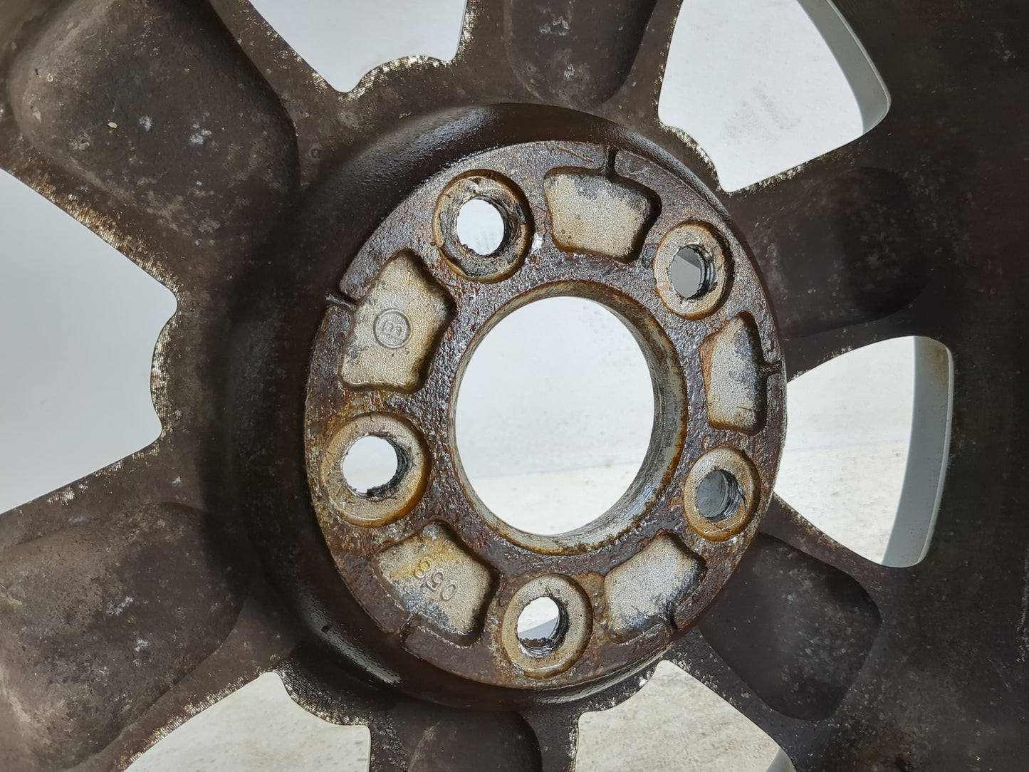 1998-2001 Oldsmobile Bravada Oem Wheel Rim 1317774 - Oemusedautoparts1.com