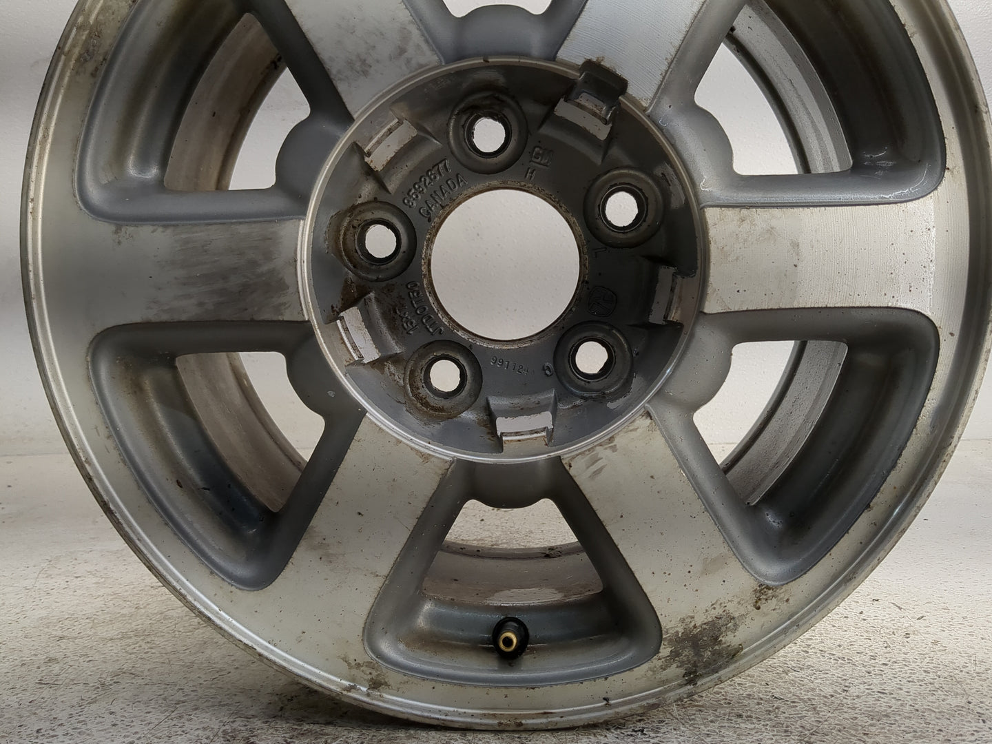1998-2001 Oldsmobile Bravada Oem Wheel Rim 1317776 - Oemusedautoparts1.com