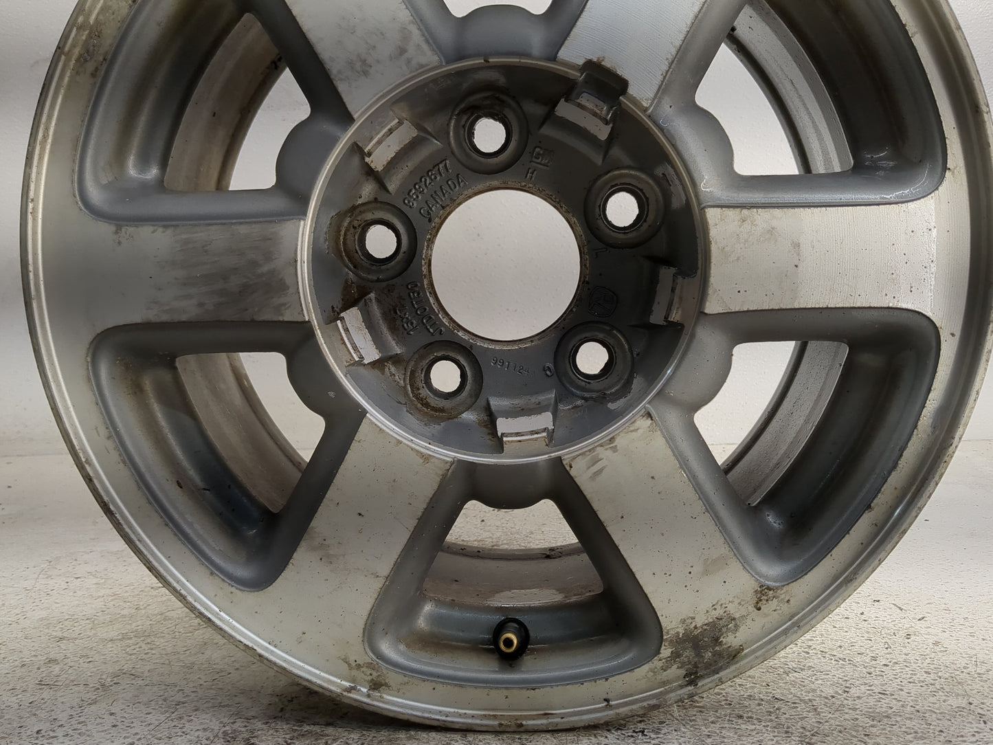 1998-2001 Oldsmobile Bravada Oem Wheel Rim 1317776 - Oemusedautoparts1.com