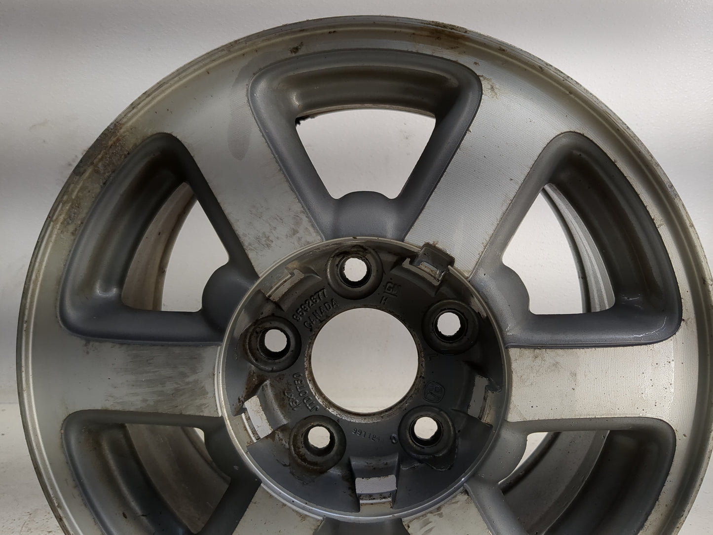 1998-2001 Oldsmobile Bravada Oem Wheel Rim 1317776 - Oemusedautoparts1.com
