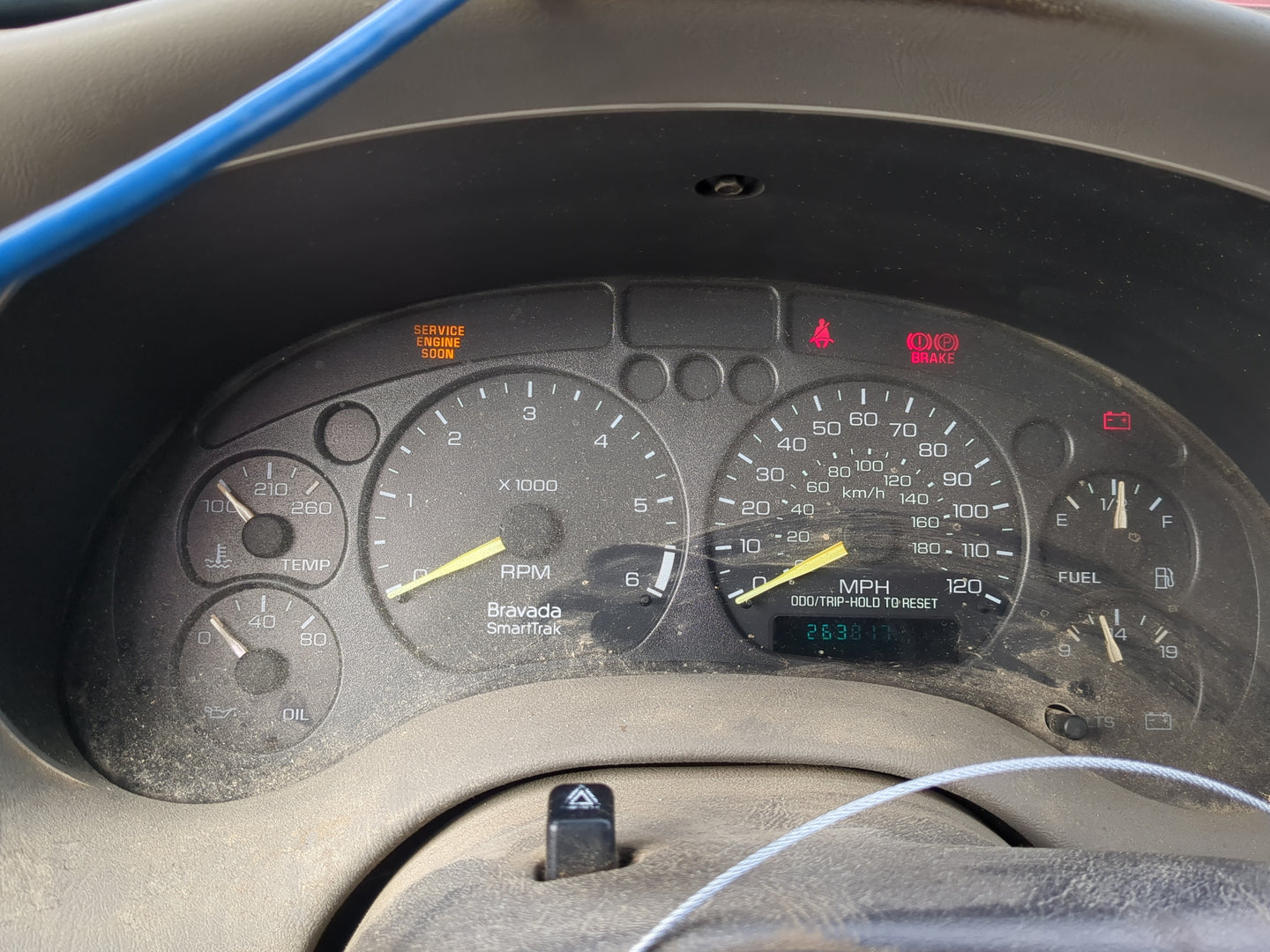 2000-2001 Oldsmobile Bravada Instrument Cluster Speedometer Gauges Miles:264K Fits Fits 2000 2001 OEM Used Auto Parts - Oemu
