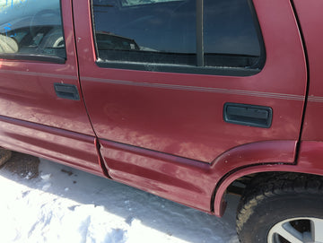 1998-2001 Oldsmobile Bravada Driver Rear Door Oem - Oemusedautoparts1.com