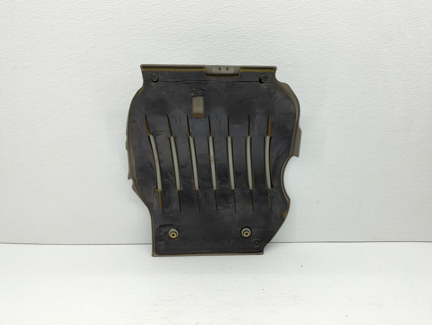 2000 Oldsmobile Intrigue Engine Cover Silver - Oemusedautoparts1.com
