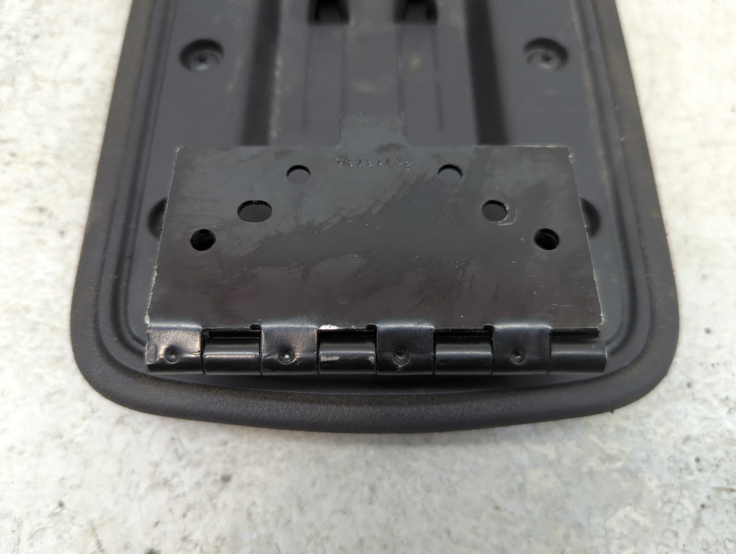 2006-2010 Pontiac G6 Center Console Armrest Cover Lid Fits Fits 2006 2007 2008 2009 2010 OEM Used Auto Parts - Oemusedautopa