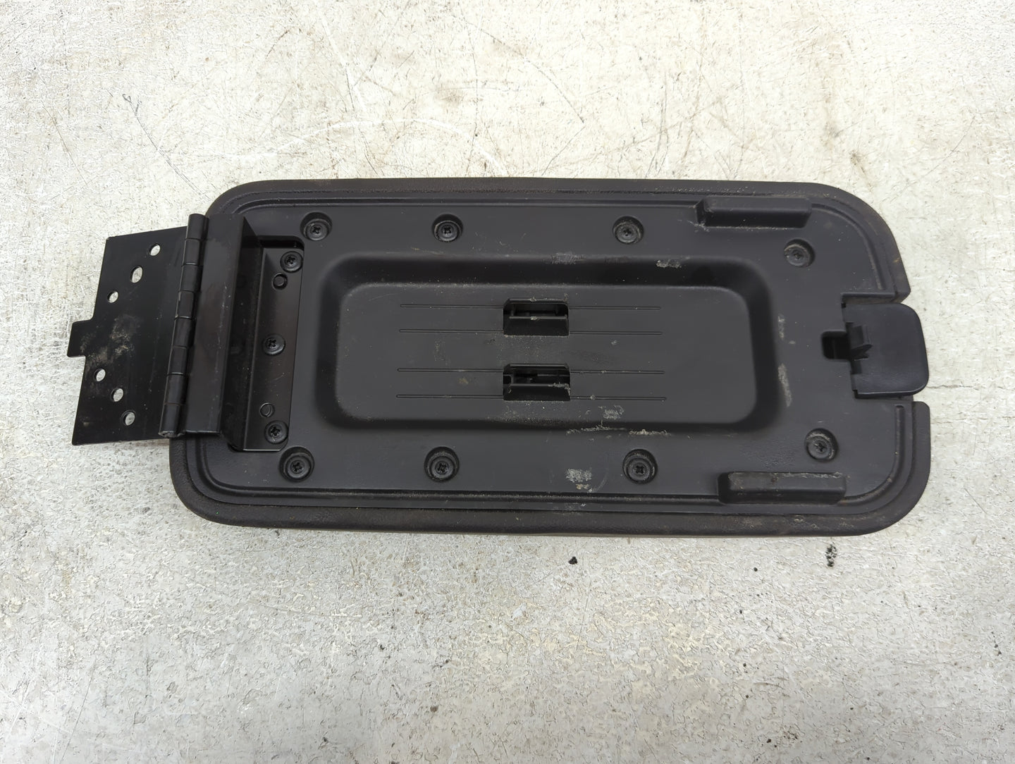 2006-2010 Pontiac G6 Center Console Armrest Cover Lid Fits Fits 2006 2007 2008 2009 2010 OEM Used Auto Parts - Oemusedautopa