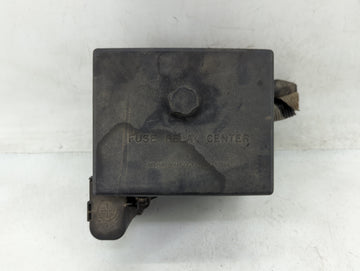 2000 Pontiac Grand Am Fusebox Fuse Box Panel Relay Module P/N:15323498 15328602 Fits OEM Used Auto Parts - Oemusedautoparts1