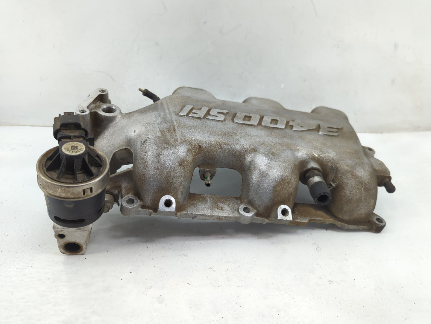 2000-2005 Pontiac Grand Am Air Intake Manifold P/N:24508236 Fits Fits 2000 2001 2002 2003 2004 2005 OEM Used Auto Parts - Oe