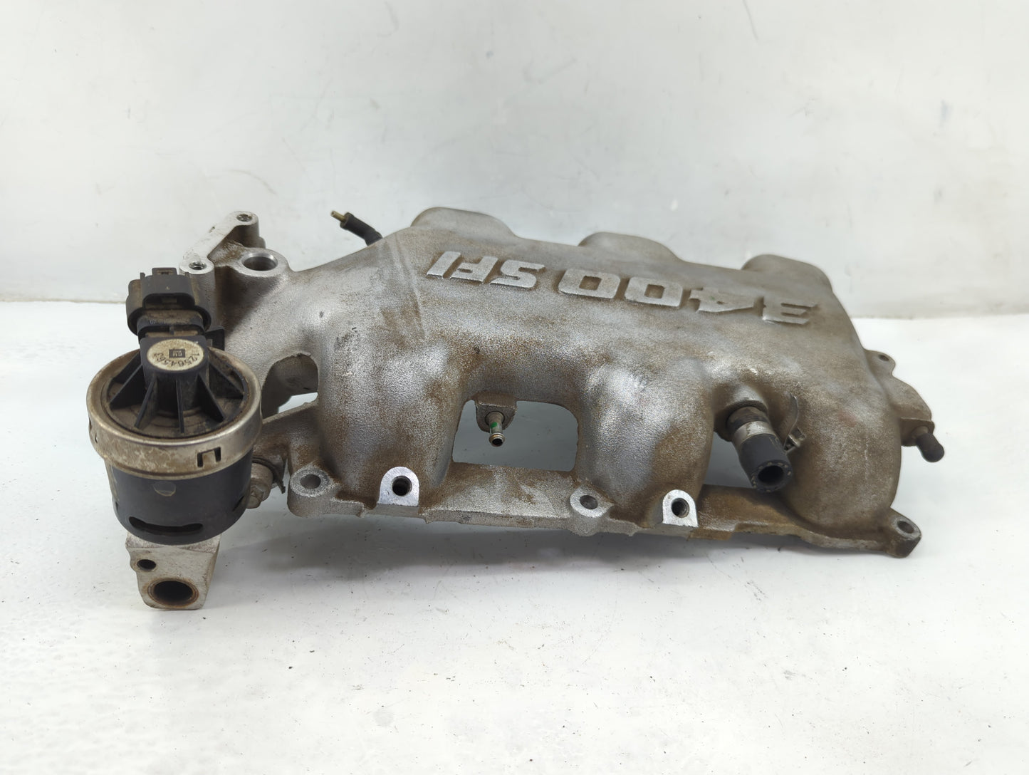 2000-2005 Pontiac Grand Am Air Intake Manifold P/N:24508236 Fits Fits 2000 2001 2002 2003 2004 2005 OEM Used Auto Parts - Oe