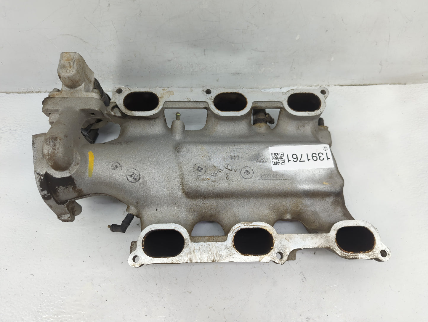 2000-2005 Pontiac Grand Am Air Intake Manifold P/N:24508236 Fits Fits 2000 2001 2002 2003 2004 2005 OEM Used Auto Parts - Oe