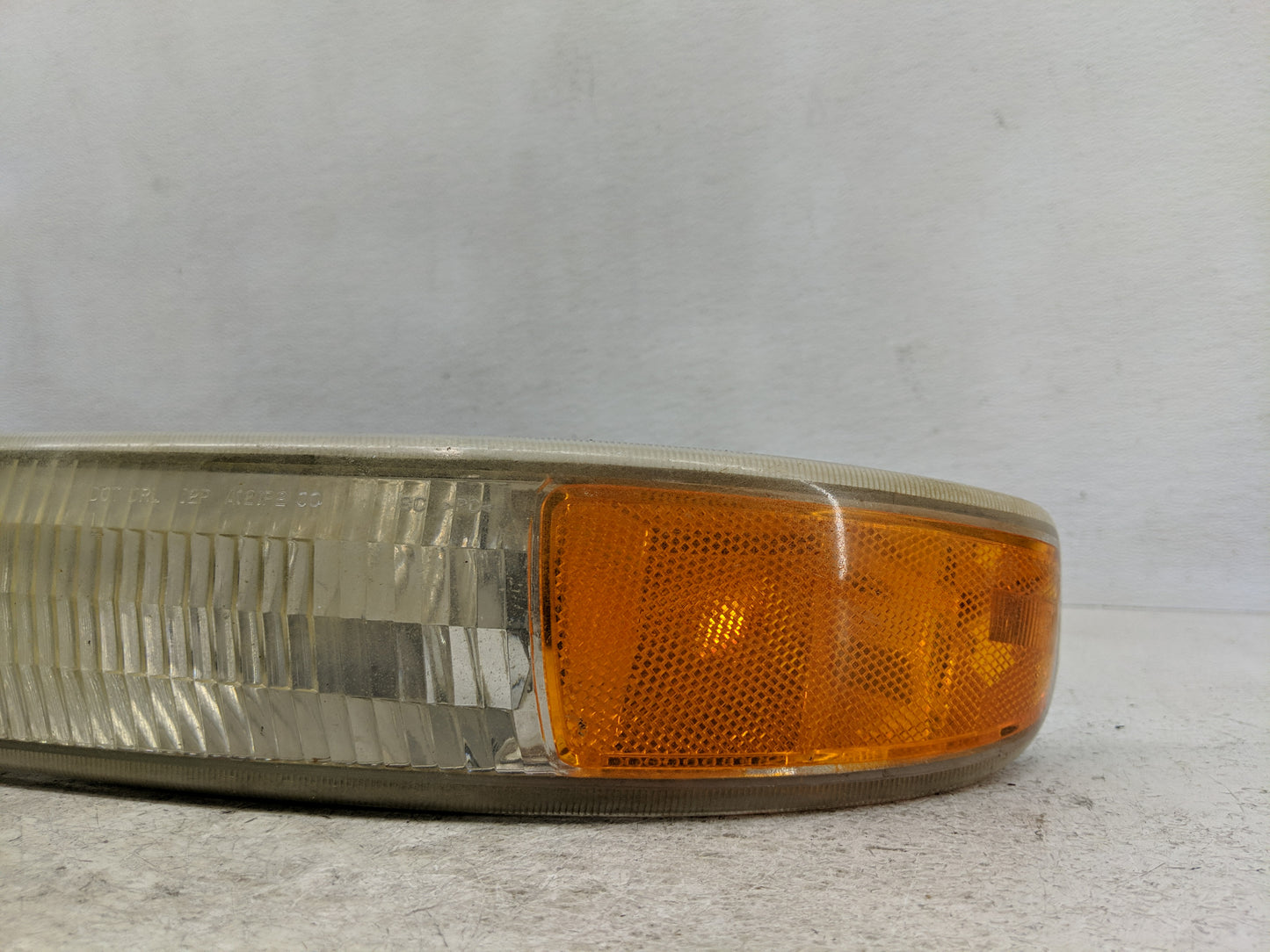 1994-2003 Pontiac Grand Prix Driver Left Oem Front Light Lamp - Oemusedautoparts1.com