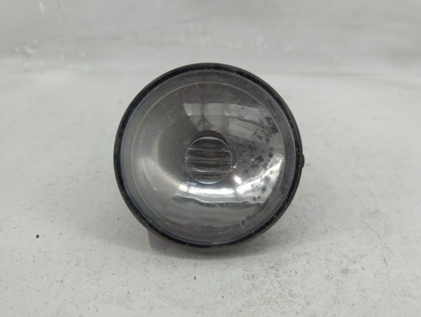 1994-2003 Pontiac Grand Prix Passenger Right Oem Fog Light Lamp - Oemusedautoparts1.com
