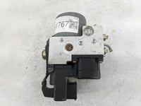 2000 Pontiac Grand Prix ABS Pump Control Module Replacement P/N:0265216761 10432913, 4B0972523553 Fits OEM Used Auto Parts -