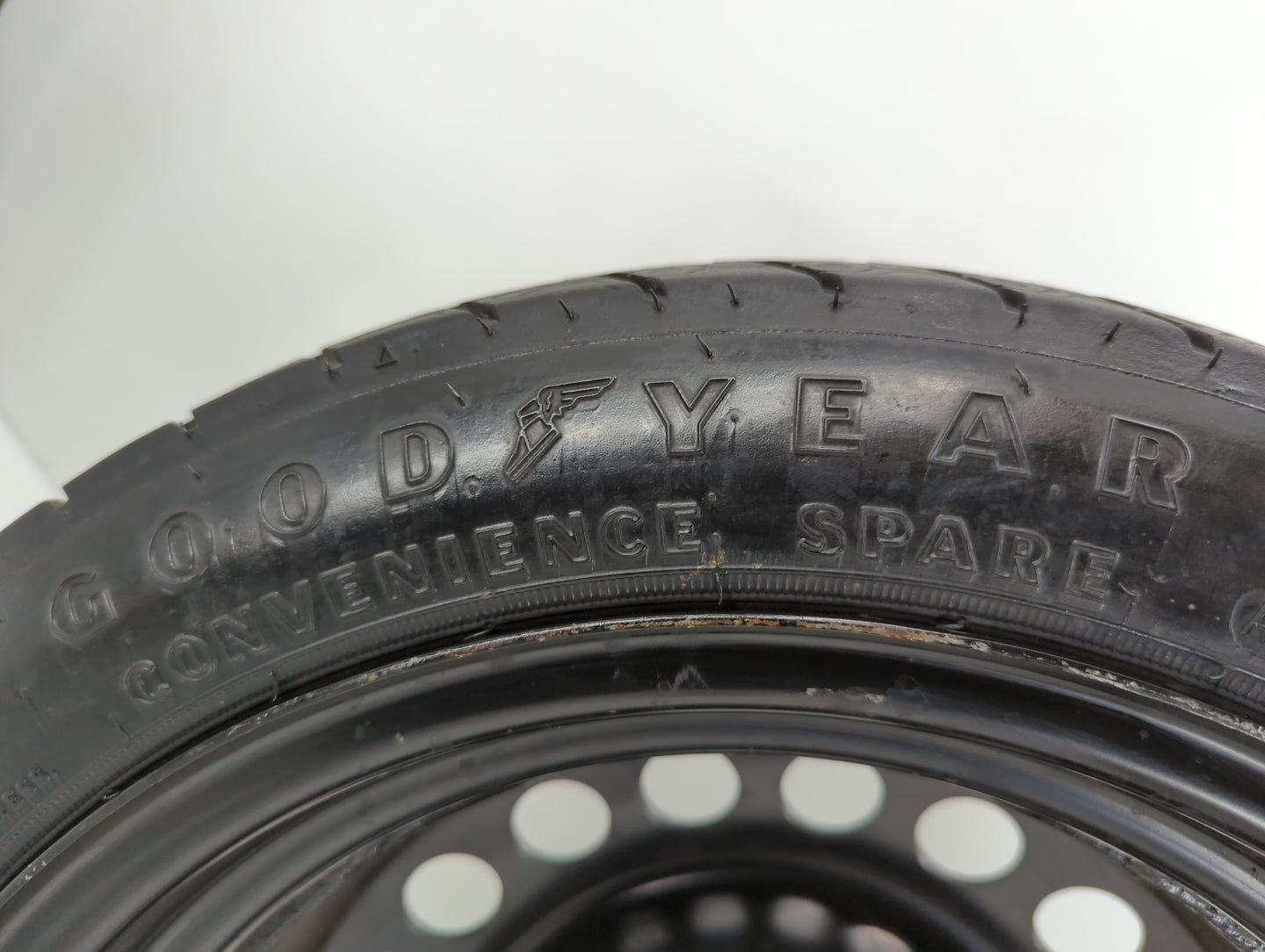 1997-2003 Pontiac Grand Prix Spare Donut Tire Wheel Rim Oem - Oemusedautoparts1.com