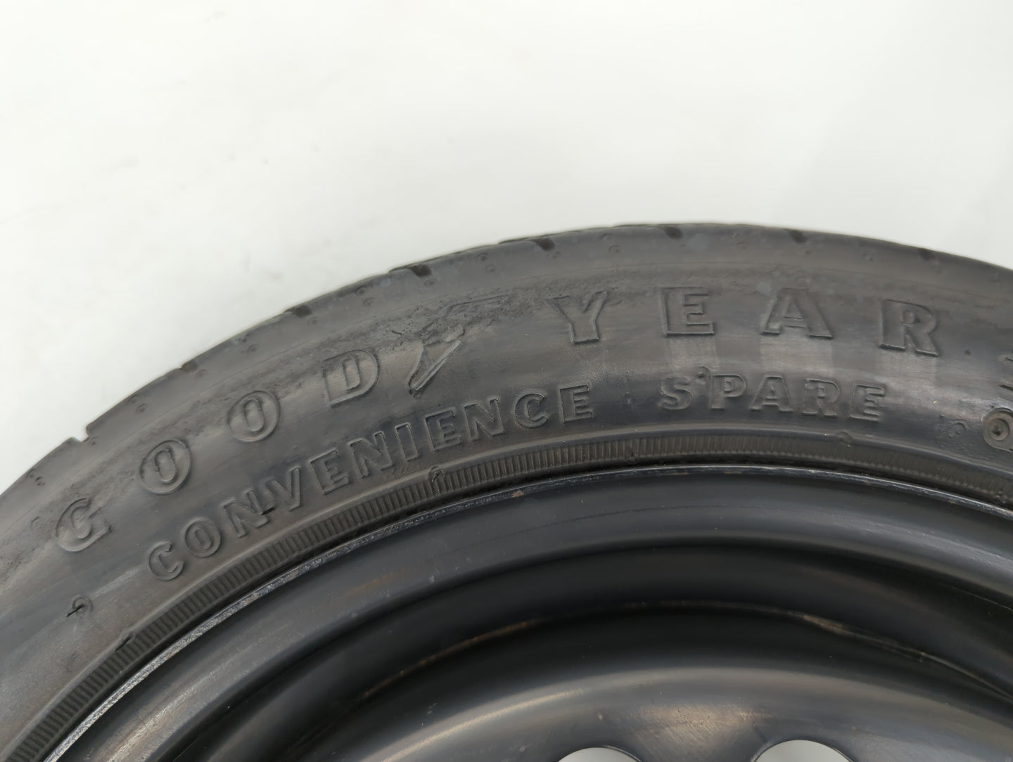 1997-2003 Pontiac Grand Prix Spare Donut Tire Wheel Rim Oem - Oemusedautoparts1.com