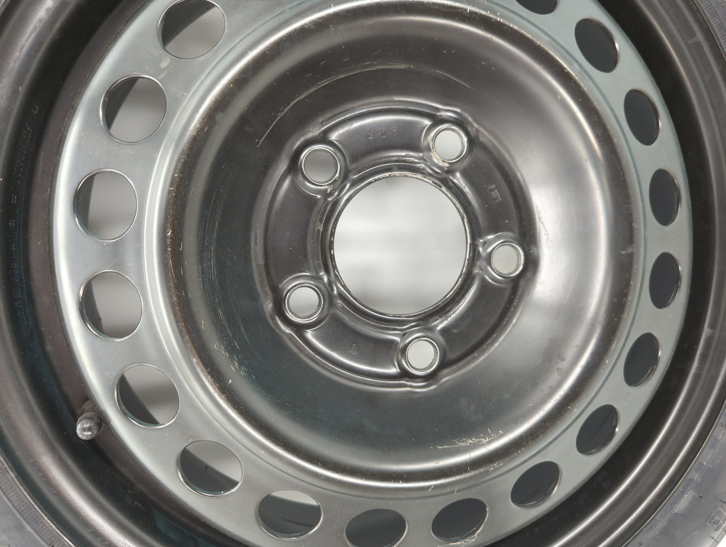 1997-2003 Pontiac Grand Prix Spare Donut Tire Wheel Rim Oem - Oemusedautoparts1.com