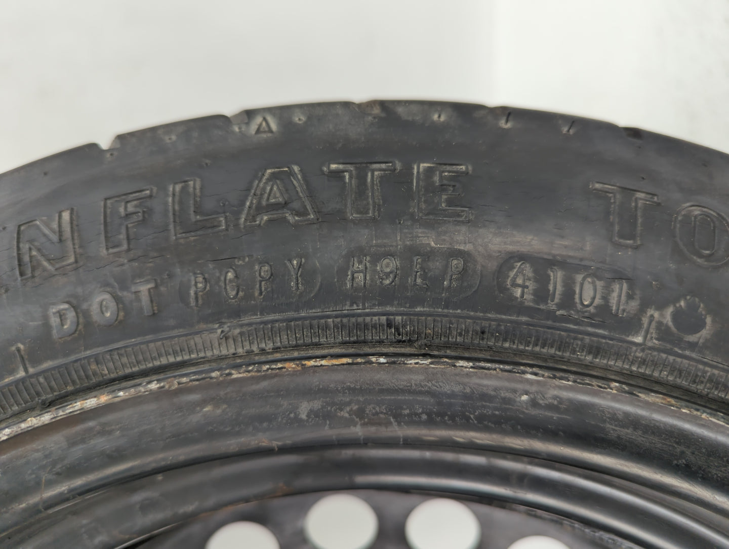 1997-2003 Pontiac Grand Prix Spare Donut Tire Wheel Rim Oem - Oemusedautoparts1.com