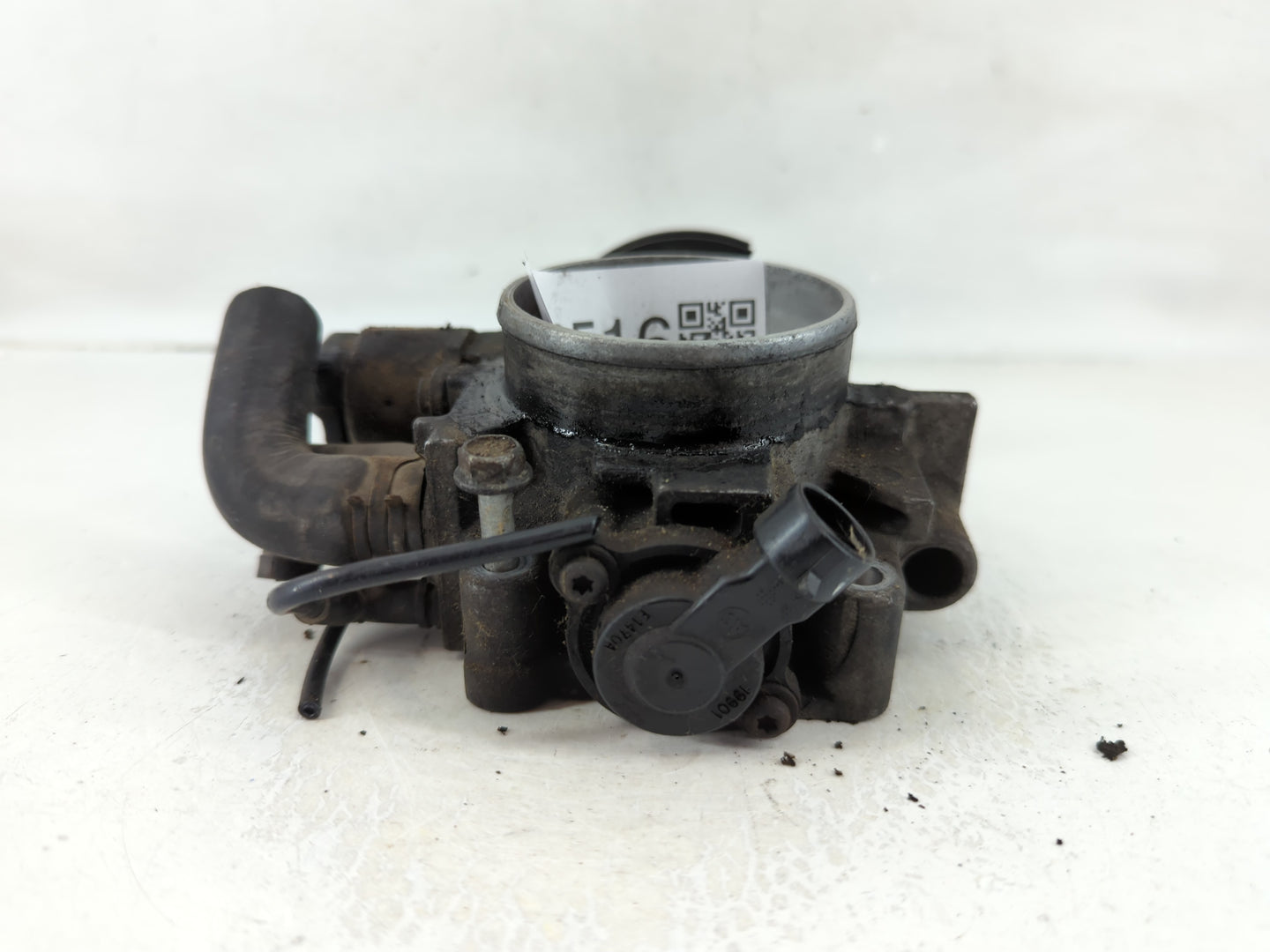 2000-2002 Pontiac Sunfire Throttle Body P/N:66870 Fits Fits 2000 2001 2002 OEM Used Auto Parts - Oemusedautoparts1.com