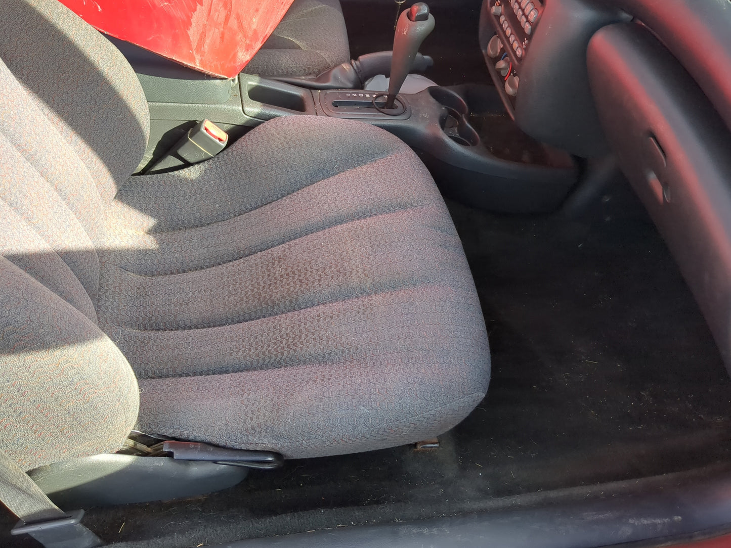 2000-2005 Pontiac Sunfire Passenger Front Seat Oem - Oemusedautoparts1.com