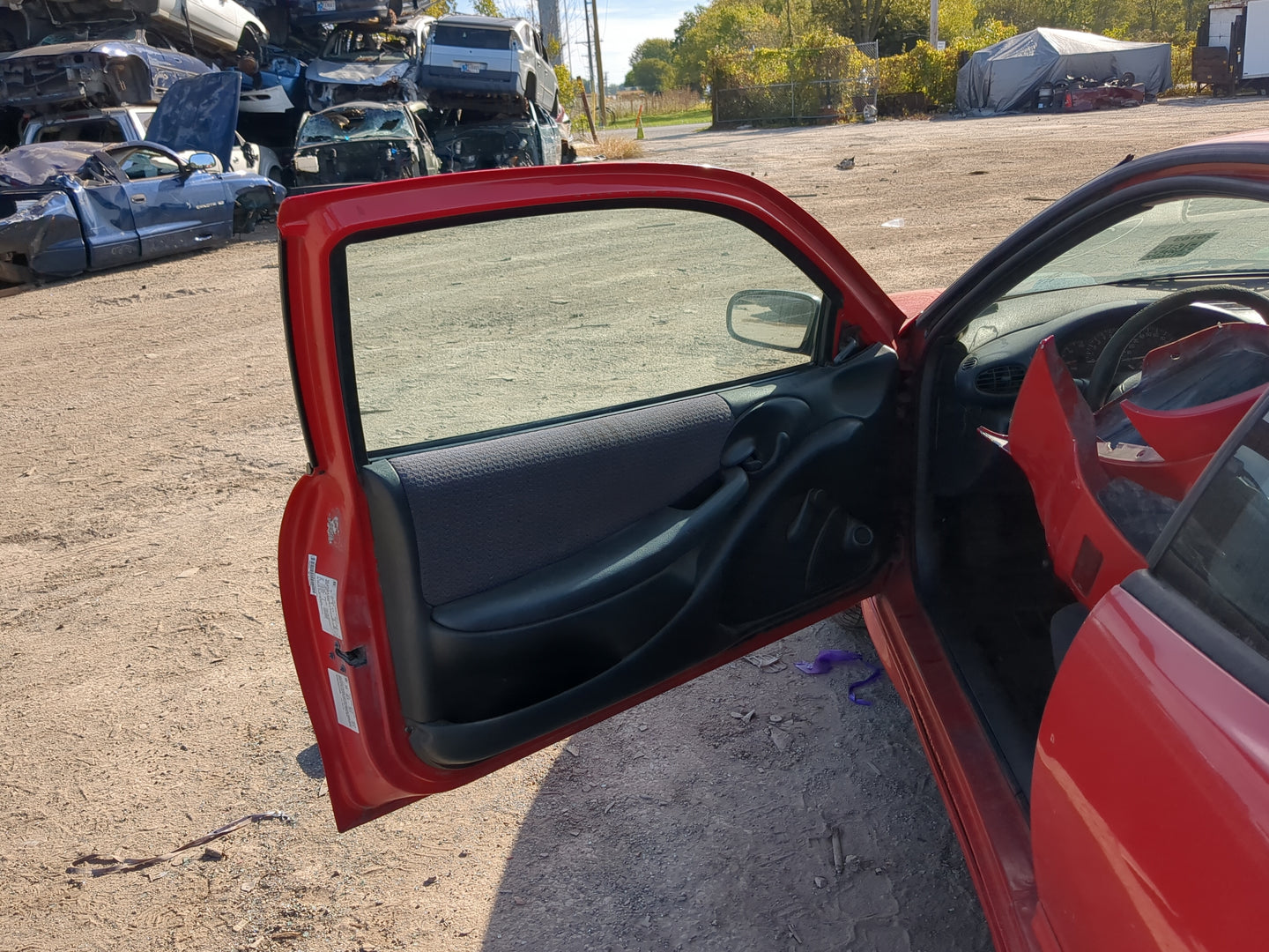 1995-2005 Pontiac Sunfire Driver Front Door Oem - Oemusedautoparts1.com